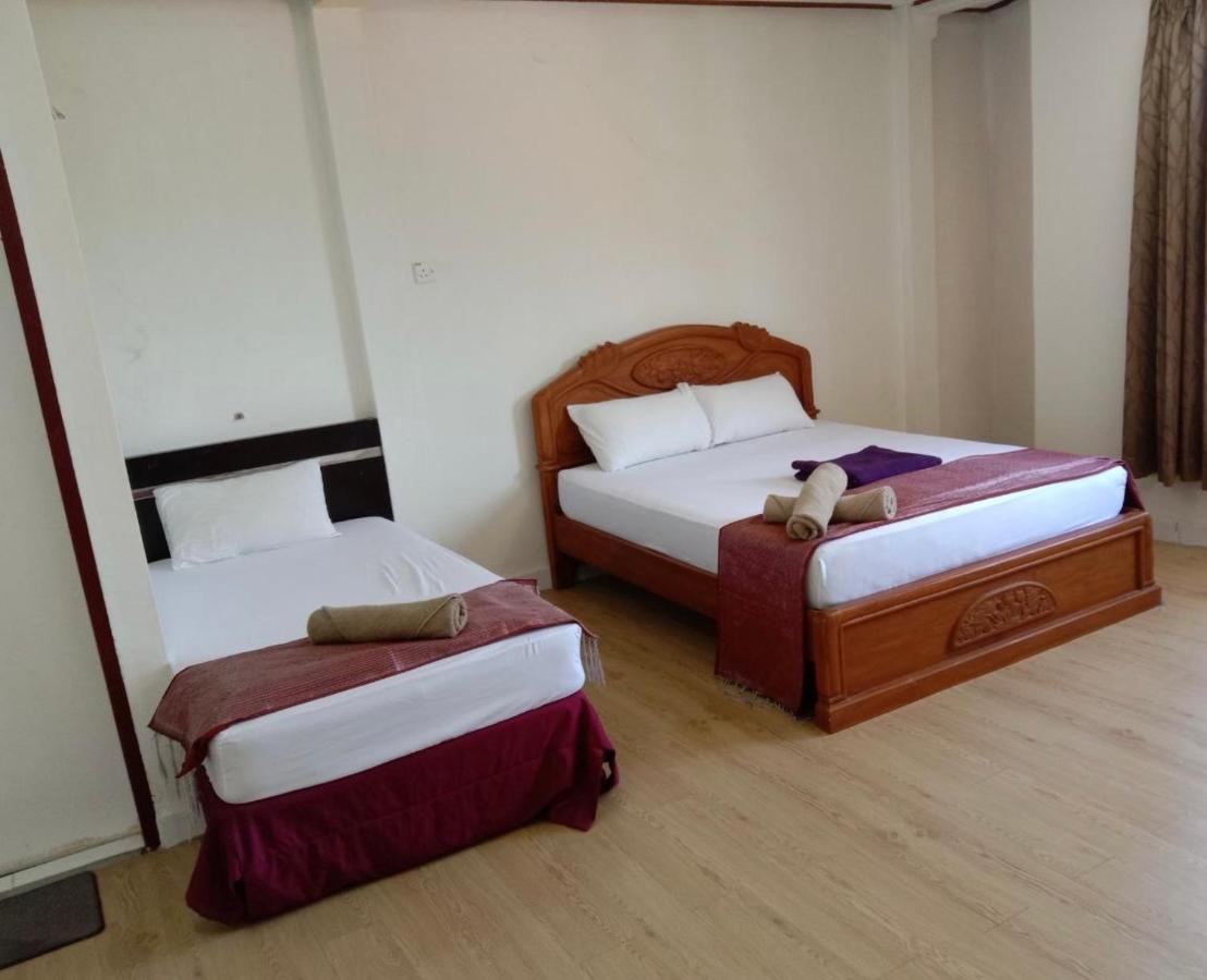 Nipah River View Bajet Hotel 2*